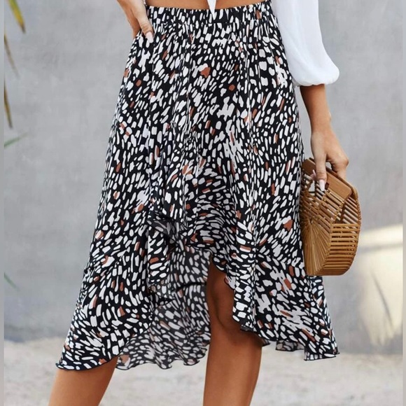 SHEIN Allover Print High Low Ruffle Hem Skirt, Women's Size Small. - Picture 5 of 5